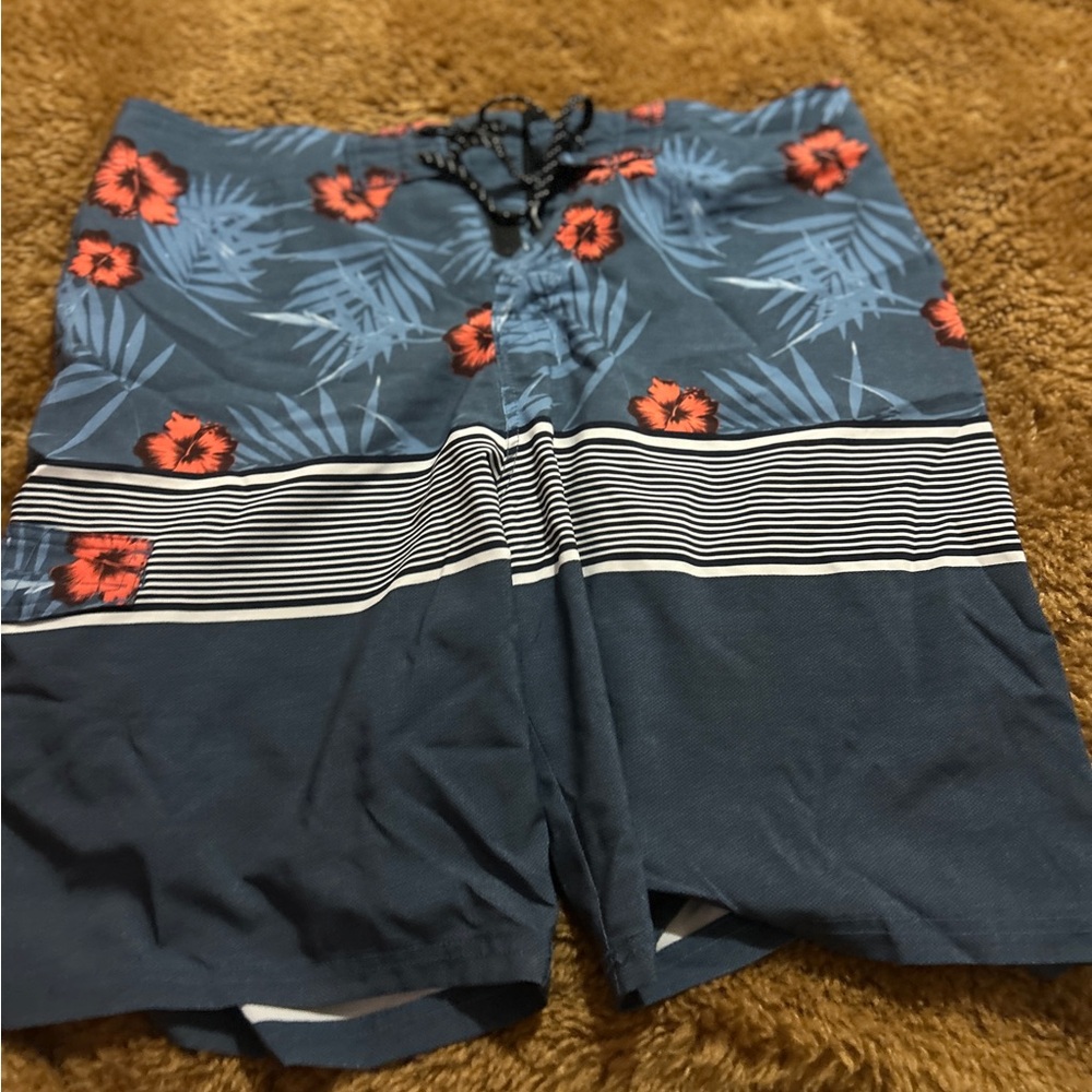 Floral Patterned Swim Trunks - Picture 2 of 3